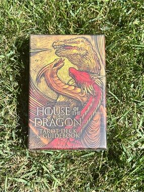 Game of Thrones: House of the Dragon Tarot Deck & Guidebook